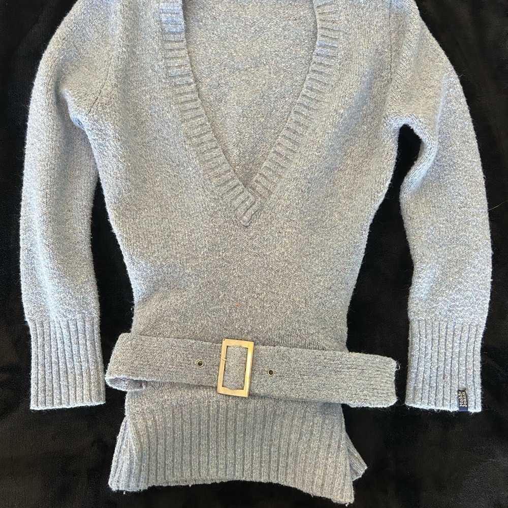 Mudd Heather Light Blue V-Neck Sweater with Belt